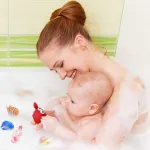 Juguete De Goma Para Jugar En La Bañera Bebe Para Agua