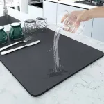 Escurridor Platos Mat Secaplatos Absorbente Secado Rapido Color Negro